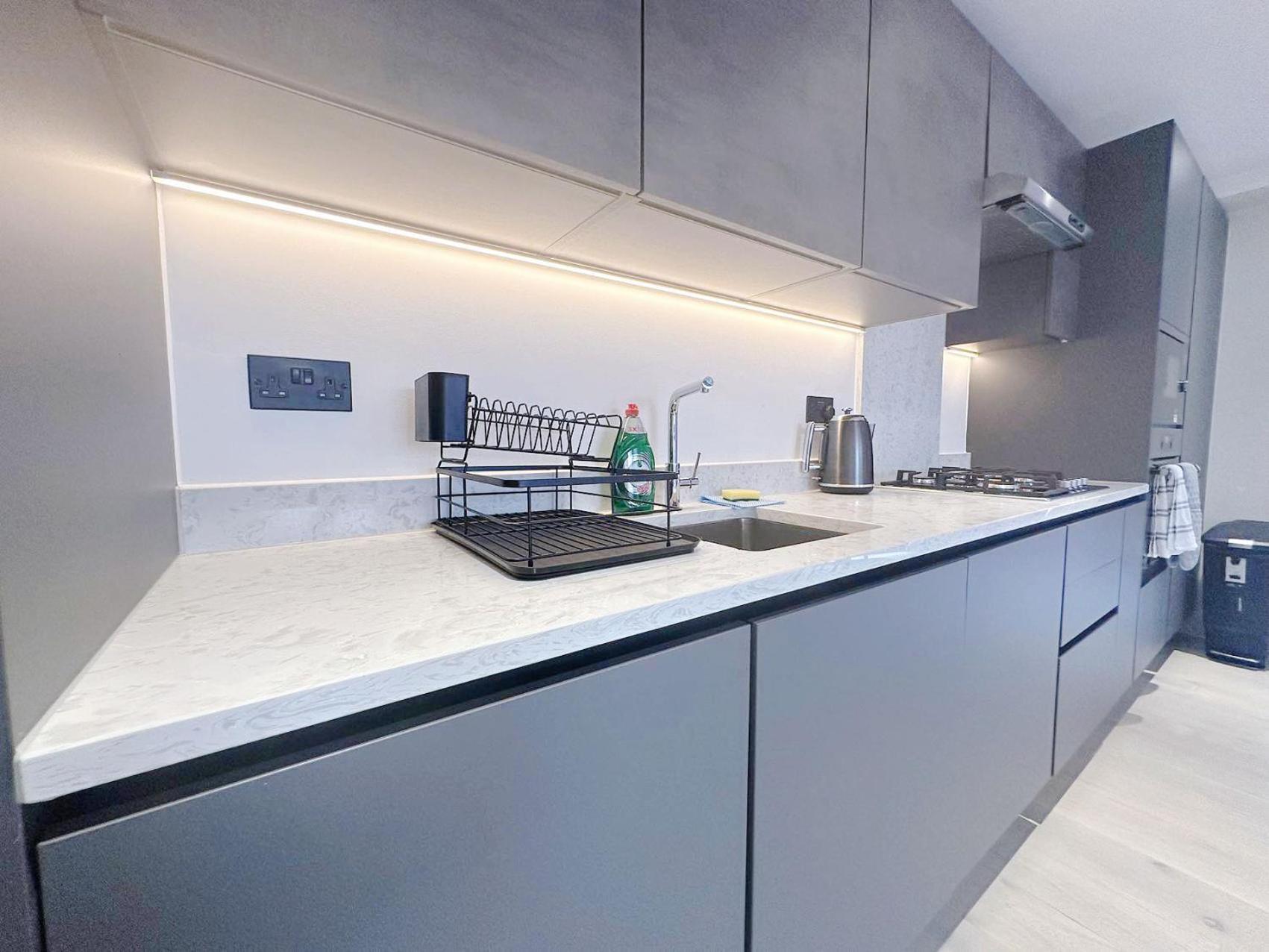 Luxury Modern Flat Near Center Apartamento Londres Exterior foto
