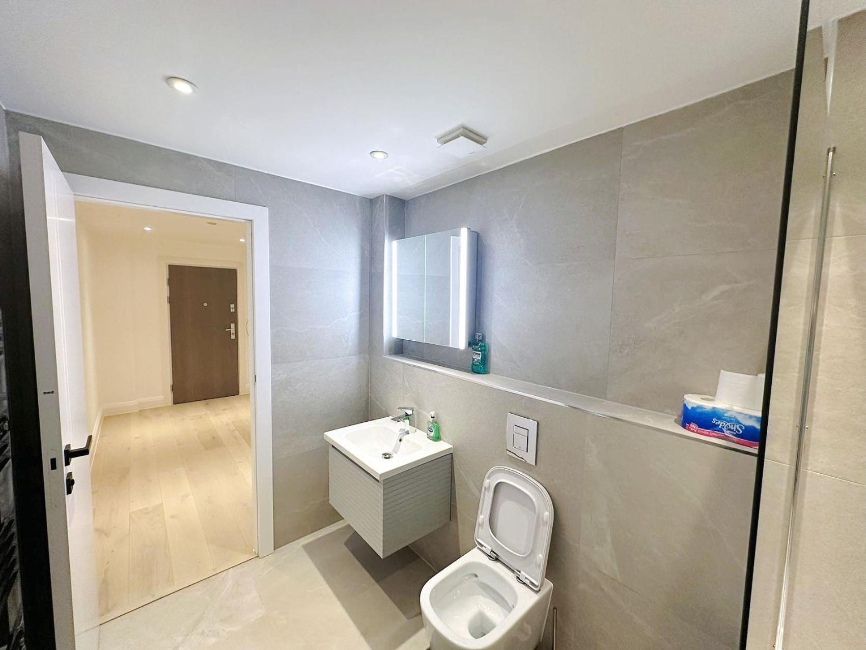 Luxury Modern Flat Near Center Apartamento Londres Exterior foto